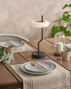 Trådløs LED-bordlampe ALVIELA Med dæmpning Metal Sort