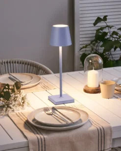 Trådløs LED-bordlampe BACEIRO Metal Lysviolet