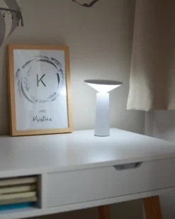 Trådløs LED-bordlampe LEVIRA Med dæmpning Metal Hvid