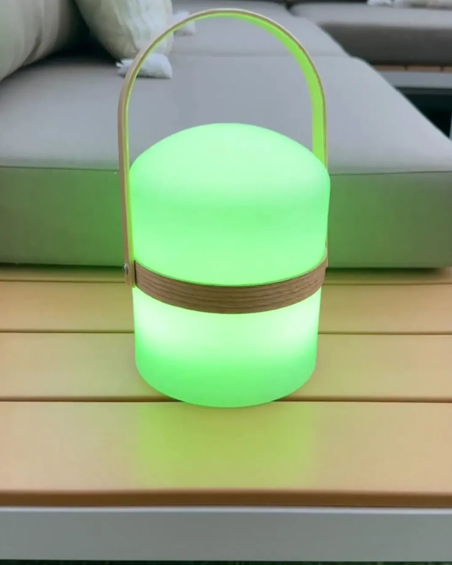Udendørs LED-bordlampe ESTERO Med fjernbetjening Hvid