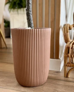 Urtepotte EANTIO 25 cm Brun