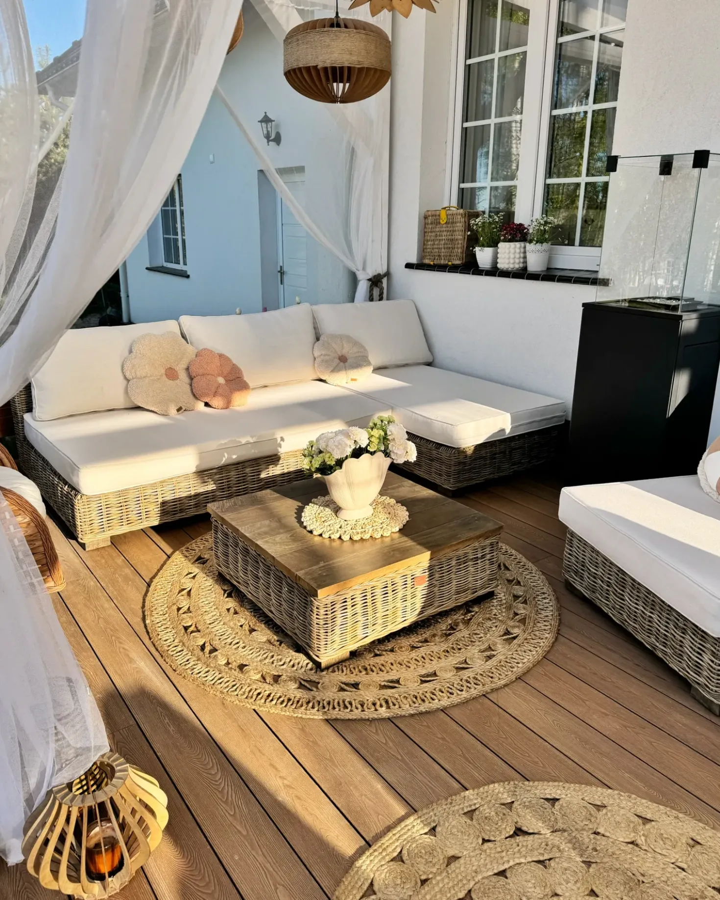 VARALLO 4 personers Loungesæt med bord Højrevendt Grå Rattan