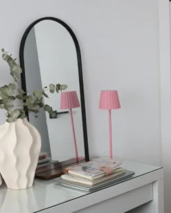 Vægspejl med hylde DOMME 40 cm 67 cm Metal Sort